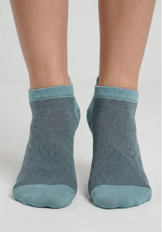 Arctic Teal Micro-Stripe Ankle Socks