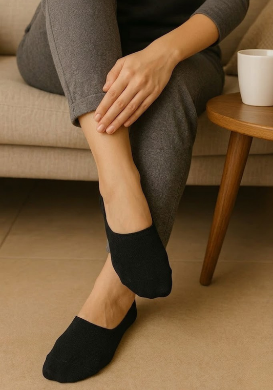 Classic Jet Black Invisible Liner Socks