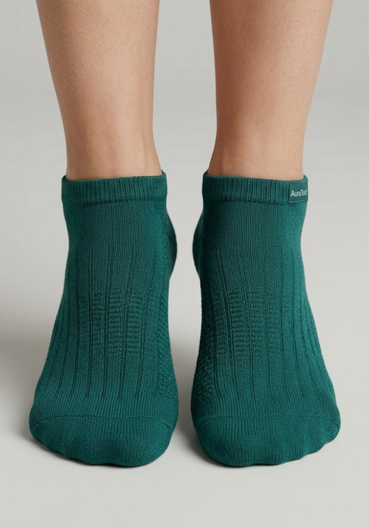 Emerald Aura Ribbed Ankle Socks